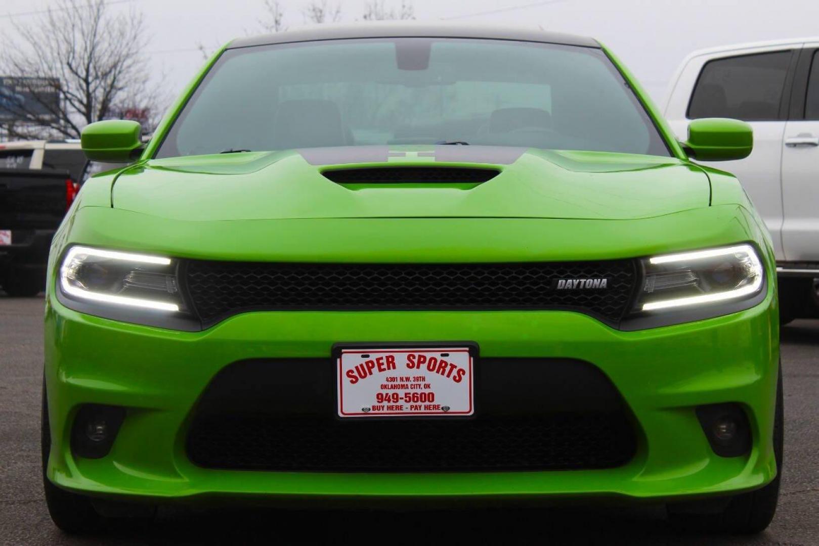 2017 Green Dodge Charger R/T (2C3CDXCT1HH) with an 5.7L V8 OHV 16V engine, 8A transmission, located at 4301 NW 39th , Oklahoma City, OK, 73112, (405) 949-5600, 35.512135, -97.598671 - NO DRIVERS LICENCE NO-FULL COVERAGE INSURANCE-NO CREDIT CHECK. COME ON OVER TO SUPERSPORTS AND TAKE A LOOK AND TEST DRIVE. PLEASE GIVE US A CALL AT (405) 949-5600. NO LICENSIA DE MANEJAR- NO SEGURO DE COBERTURA TOTAL- NO VERIFICACCION DE CREDITO. POR FAVOR VENGAN A SUPERSPORTS, ECHE UN - Photo#7