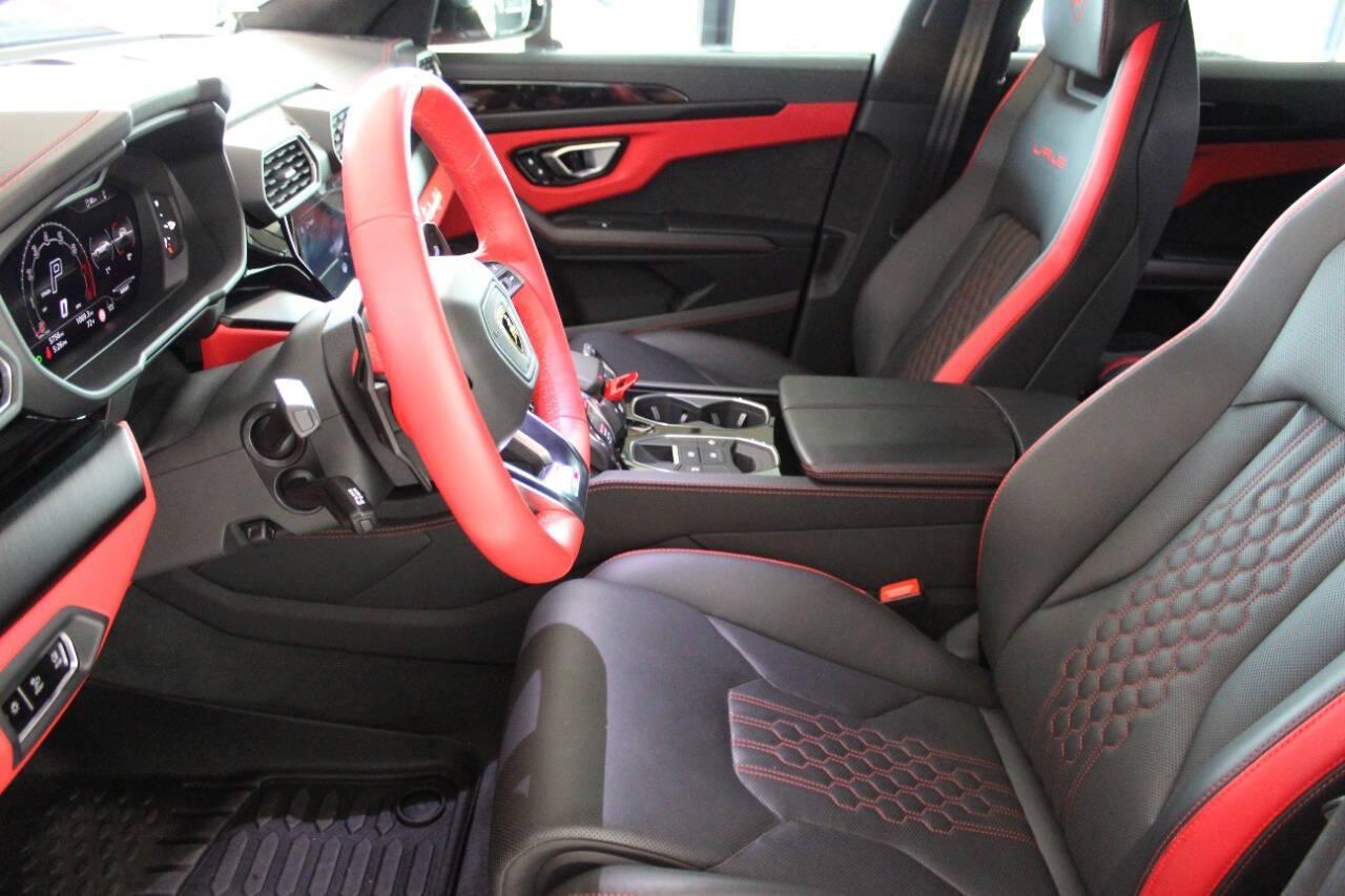 2023 Lamborghini Urus S - Photo 24