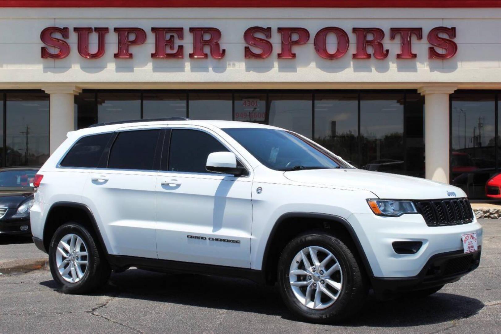 2017 Jeep Grand Cherokee Laredo E