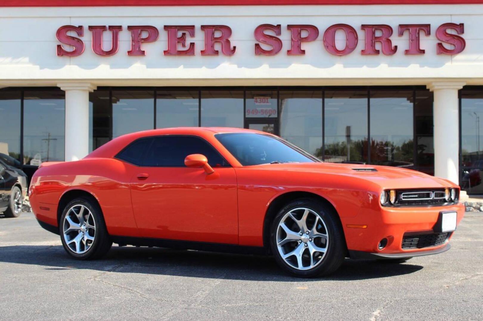 2016 Dodge Challenger SXT