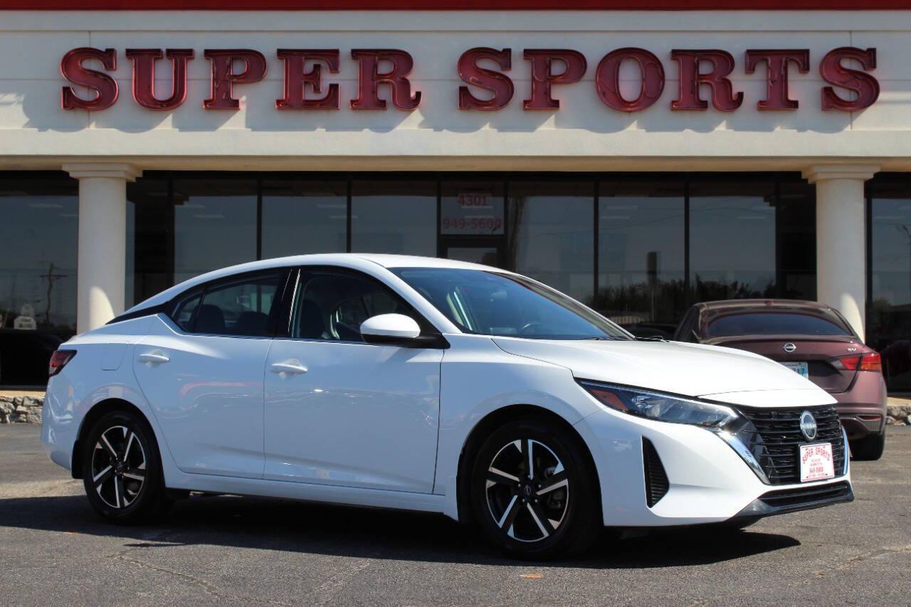 2024 Nissan Sentra SV's photo