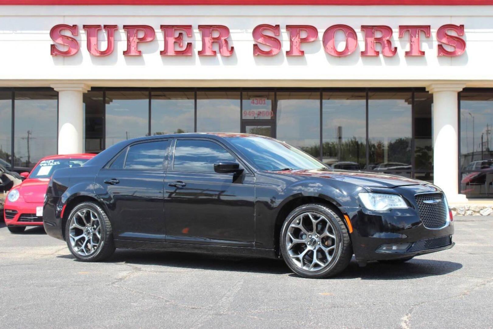 2018 Chrysler 300 Touring