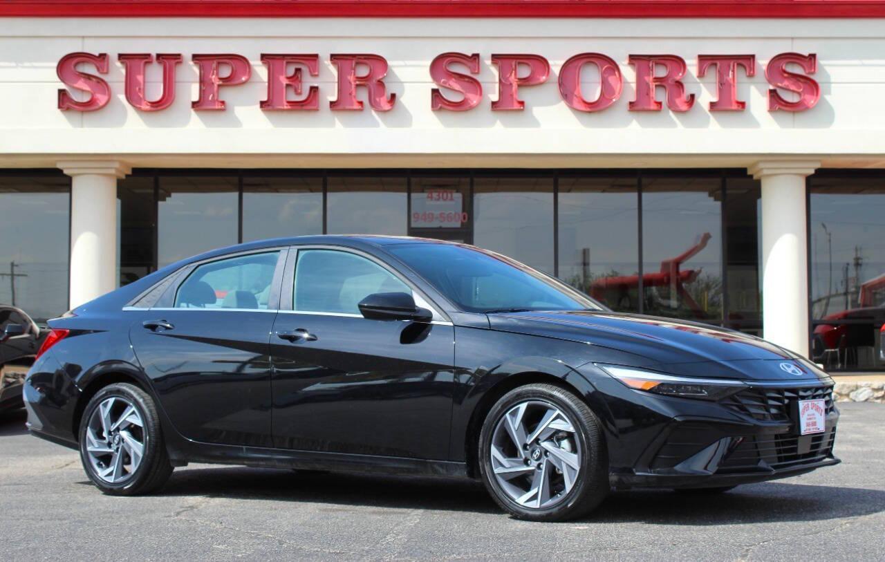 2025 Hyundai Elantra 2.0 SEL Convenience IVT's photo