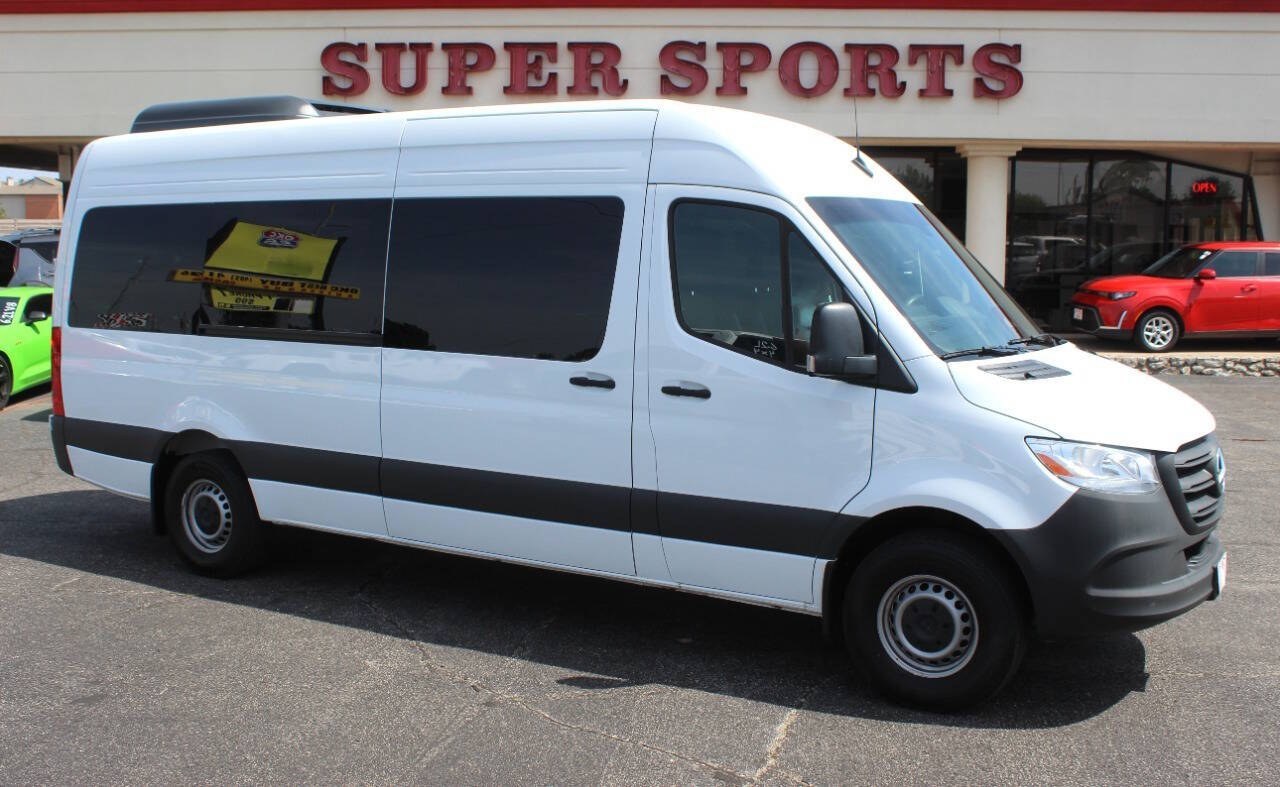 2026 Mercedes-Benz Sprinter 2500 170 WB High Roof's photo
